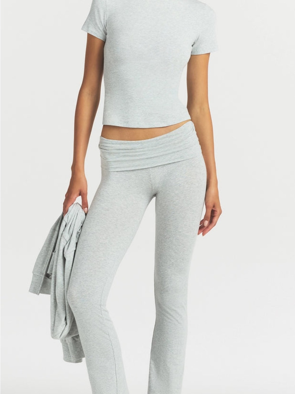 Skims gray fold over pants